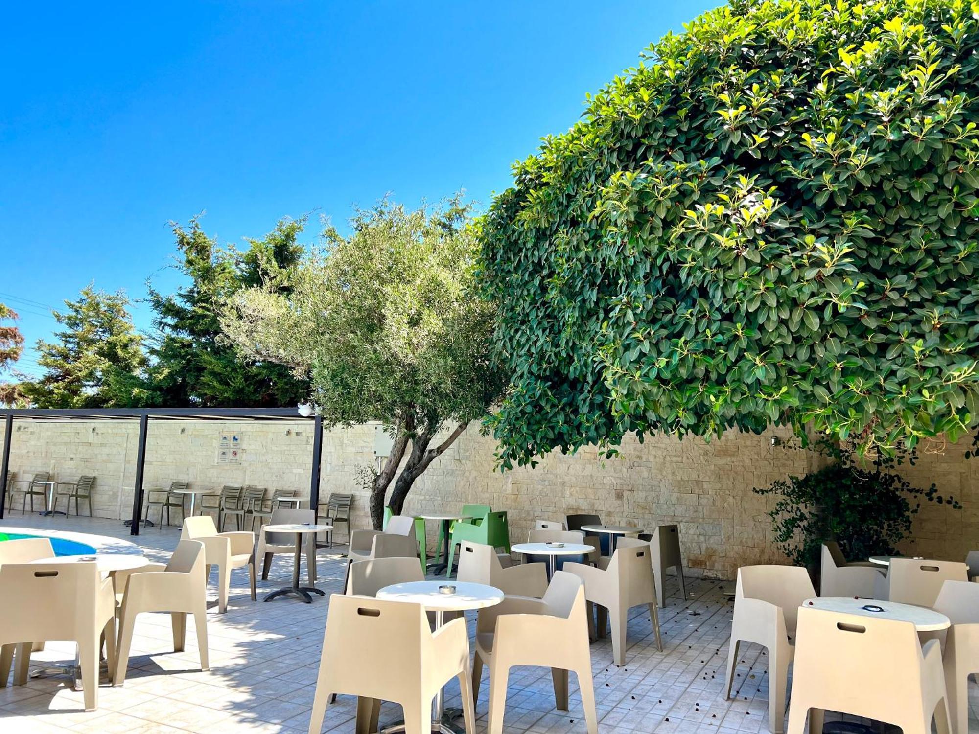 Karteros Hotel מראה חיצוני תמונה