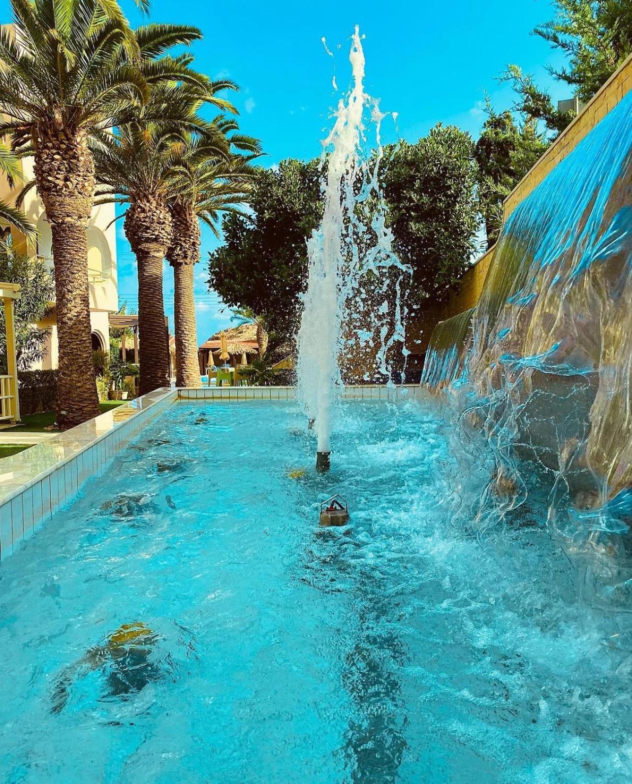 Karteros Hotel מראה חיצוני תמונה