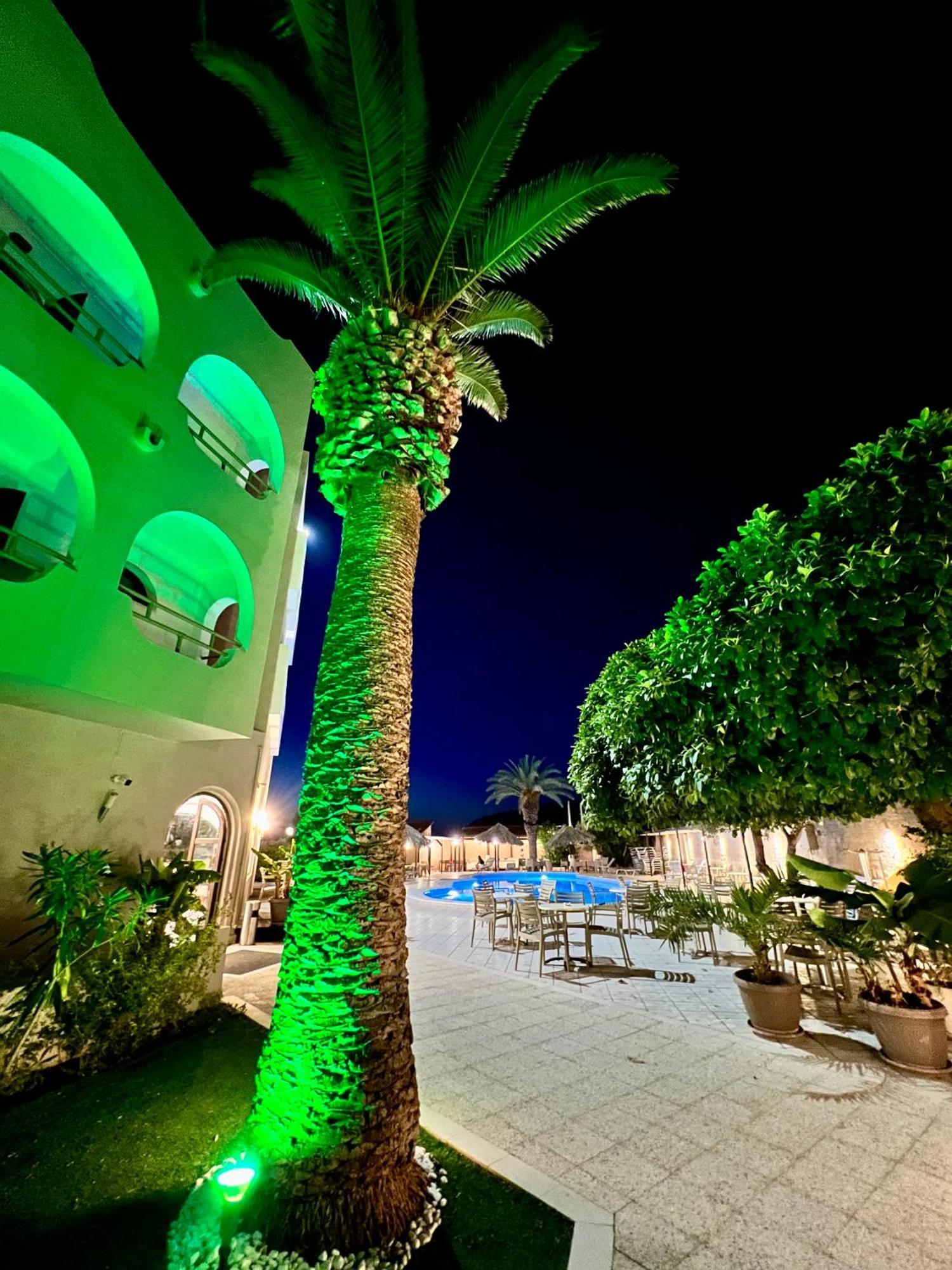 Karteros Hotel מראה חיצוני תמונה