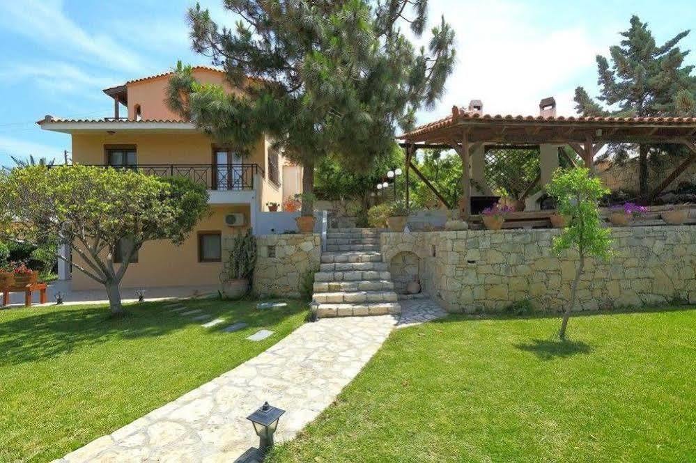 Karteros Hotel מראה חיצוני תמונה